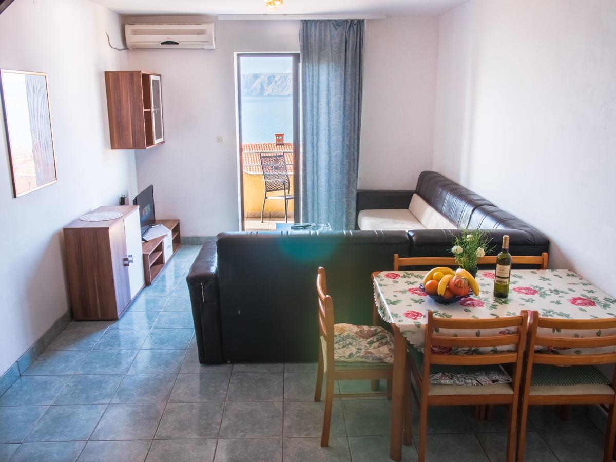 Apartment Stana โนวีวีโนดอลสกี ภายนอก รูปภาพ